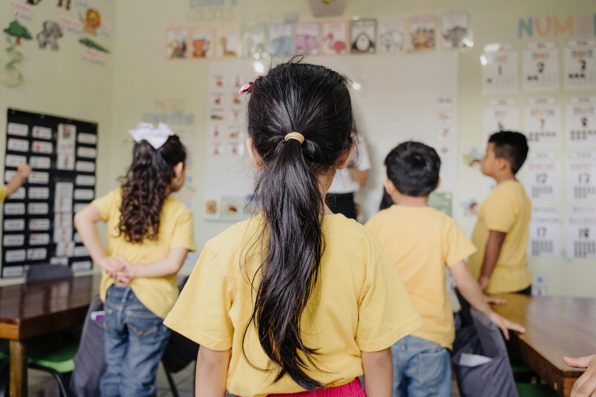 Medir para creer: El impacto real de la IA en los salones de clases del mundo
